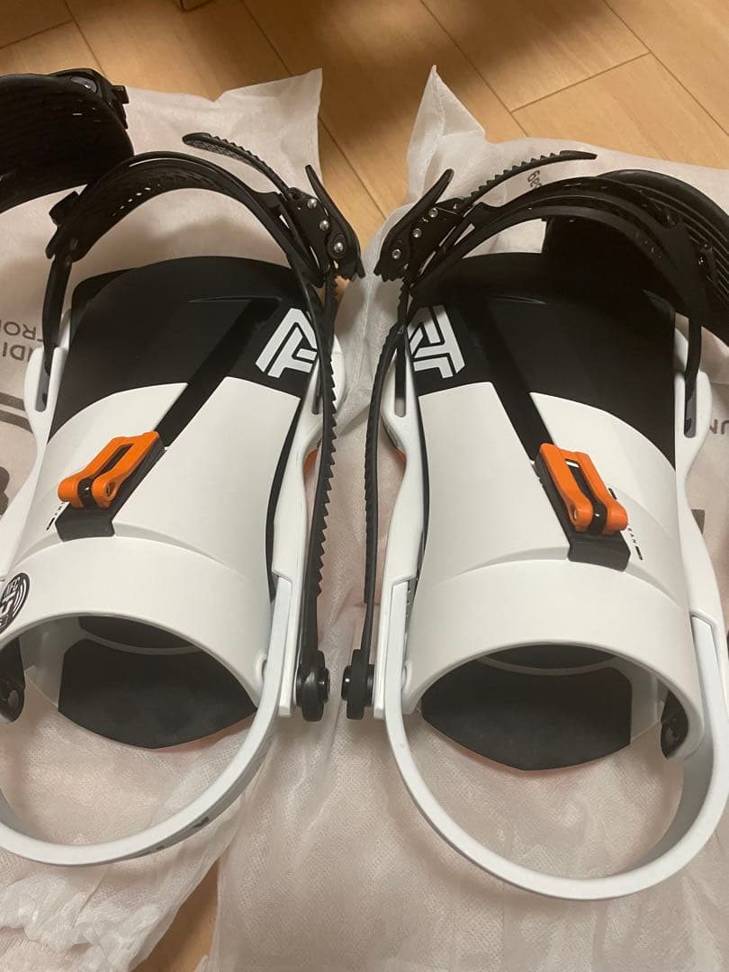 ひ*ろ様 UNIONビンディングアトラス25-26 Sサイズ