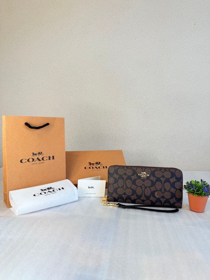 COACH 長財布 ブラウン ギフトバッグ付き