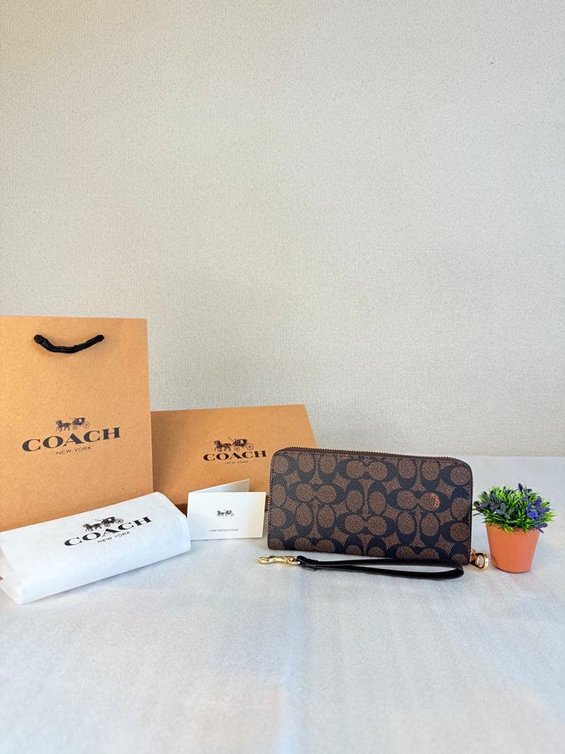 COACH 長財布 ブラウン ギフトバッグ付き