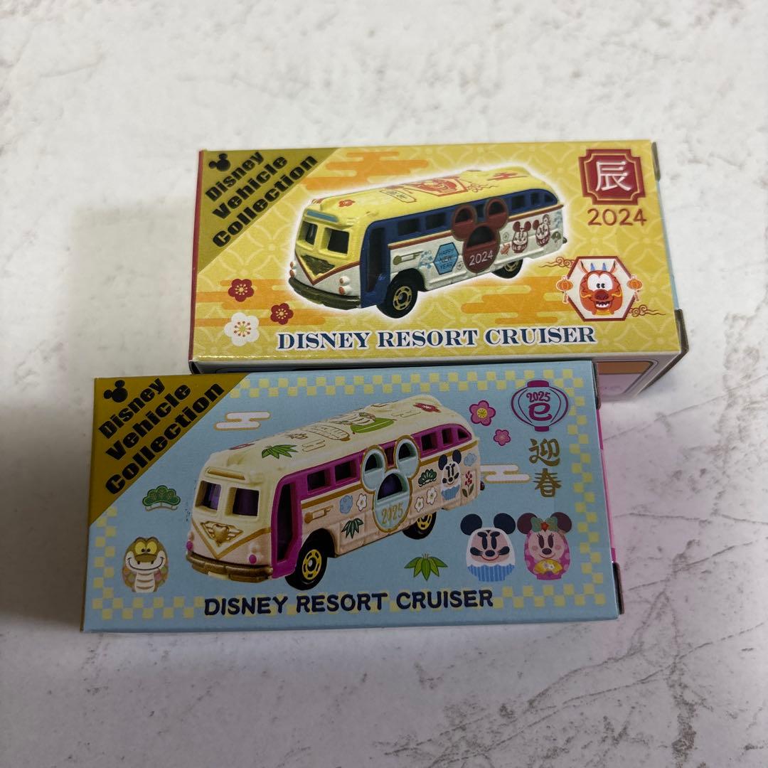 ディズニー　トミカ　リゾートクルーザー　正月