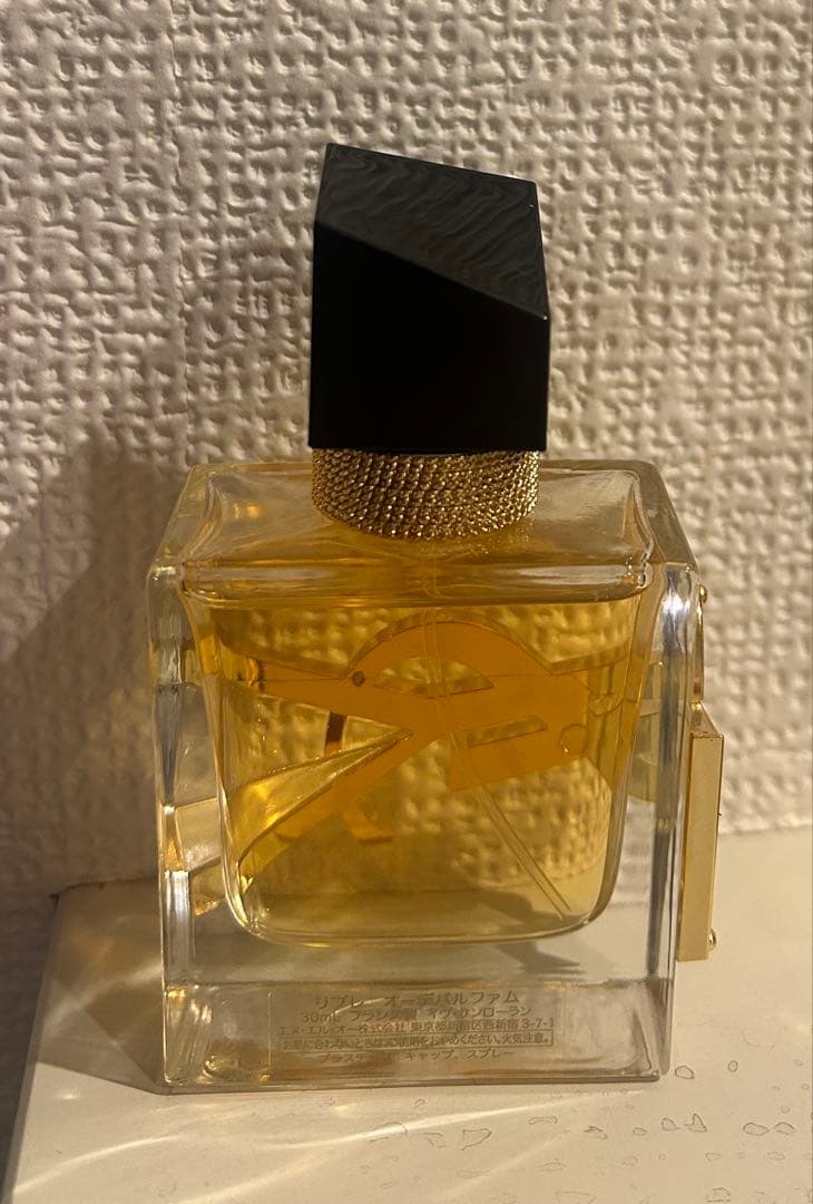 イヴ・サンローラン リブレ　オーデパルファム　30ml