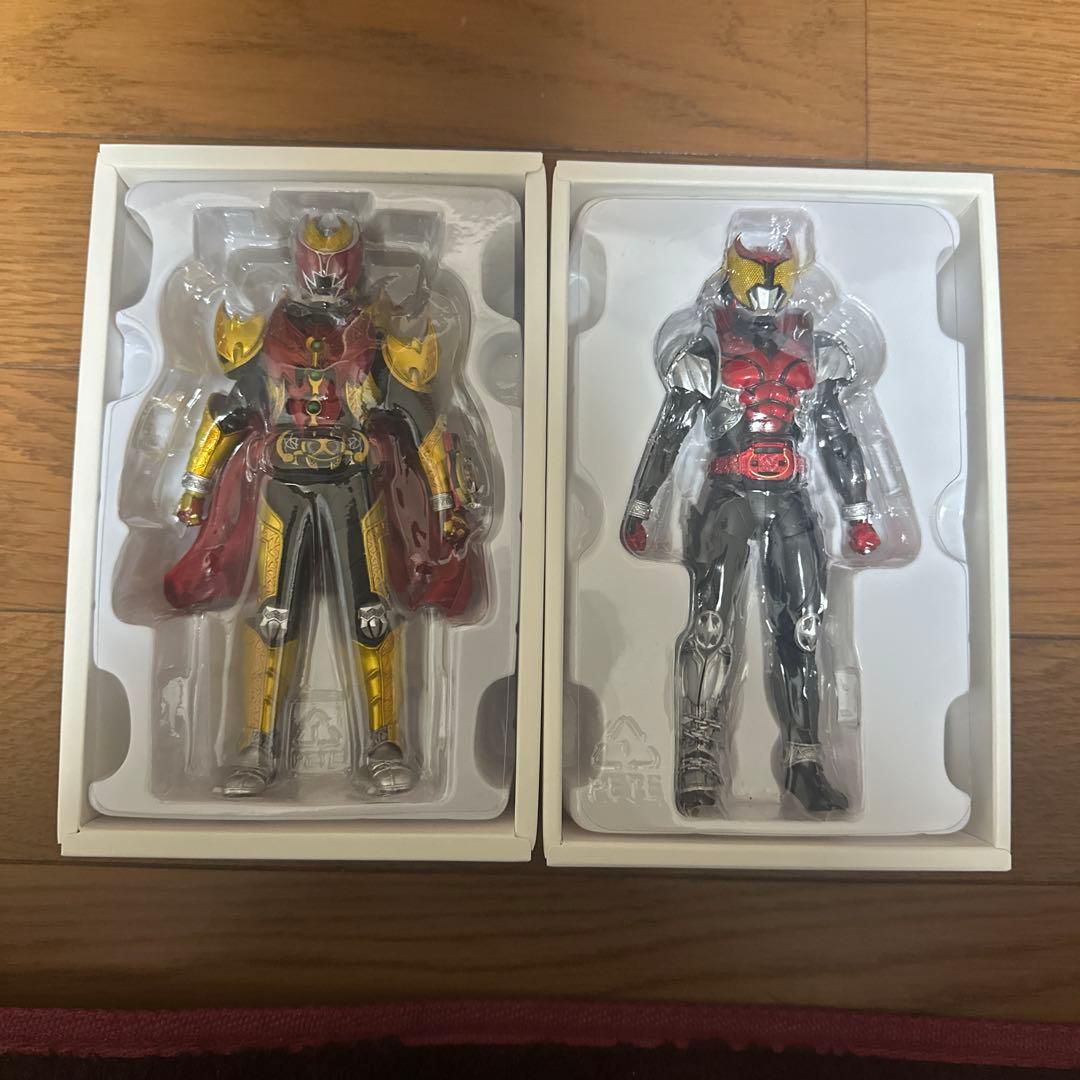 真骨彫　仮面ライダーキバ　2セット