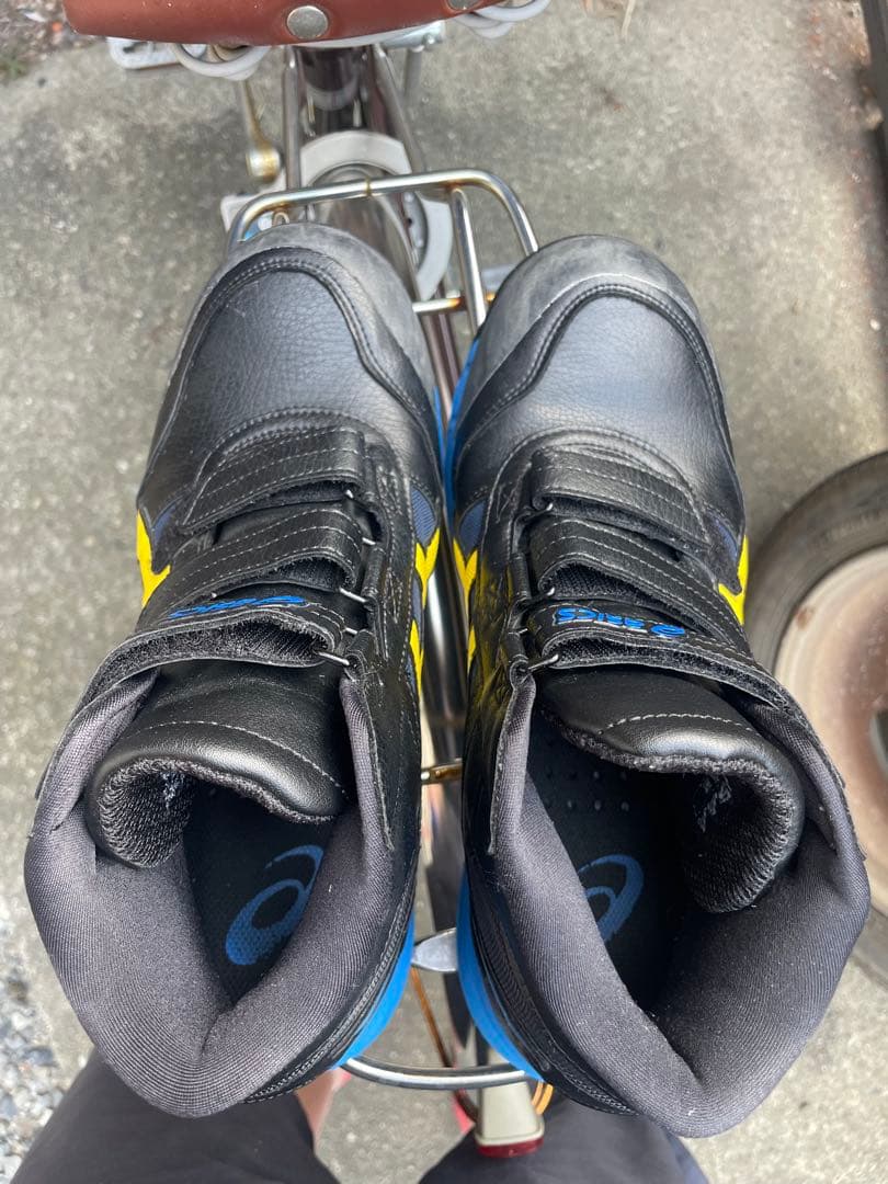 【セール開催】　asicsアシックス ハイカット安全靴 26cm