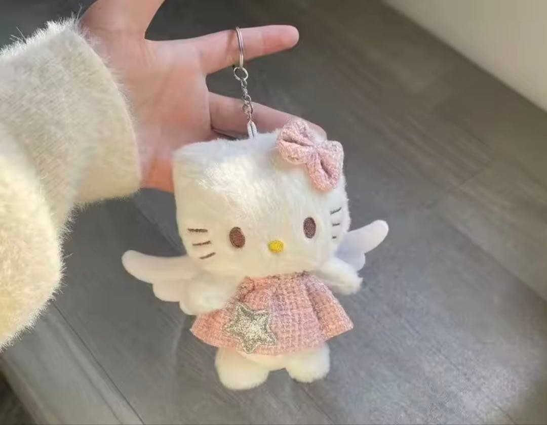 ぶ*ん様 ハローキティ 羽付き ぬいぐるみ キーホルダー