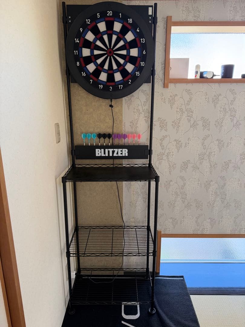 お得　美品　BLITZER ダーツボード セット