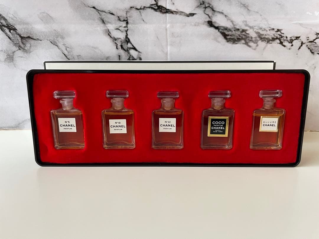 CHANEL ミニ香水　セット　レア