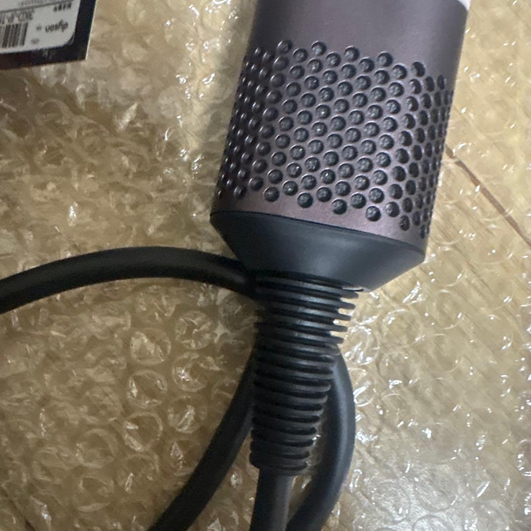 ダイソンドライヤー