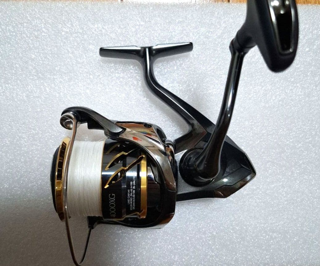 SHIMANO シマノ 20TWINPOWER ツインパワー 4000XG