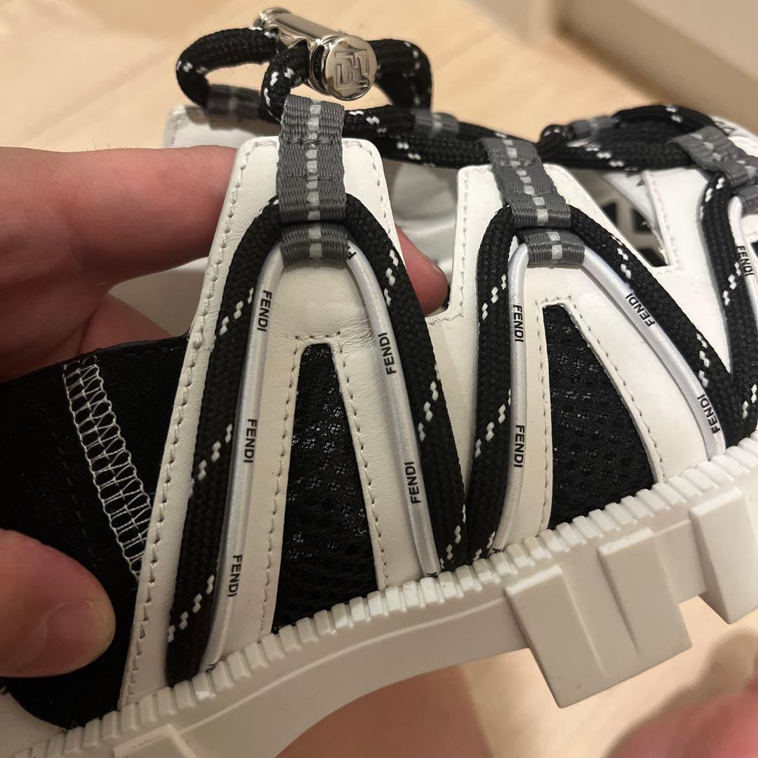 FENDI フェンディ　チャンキーソール サンダル