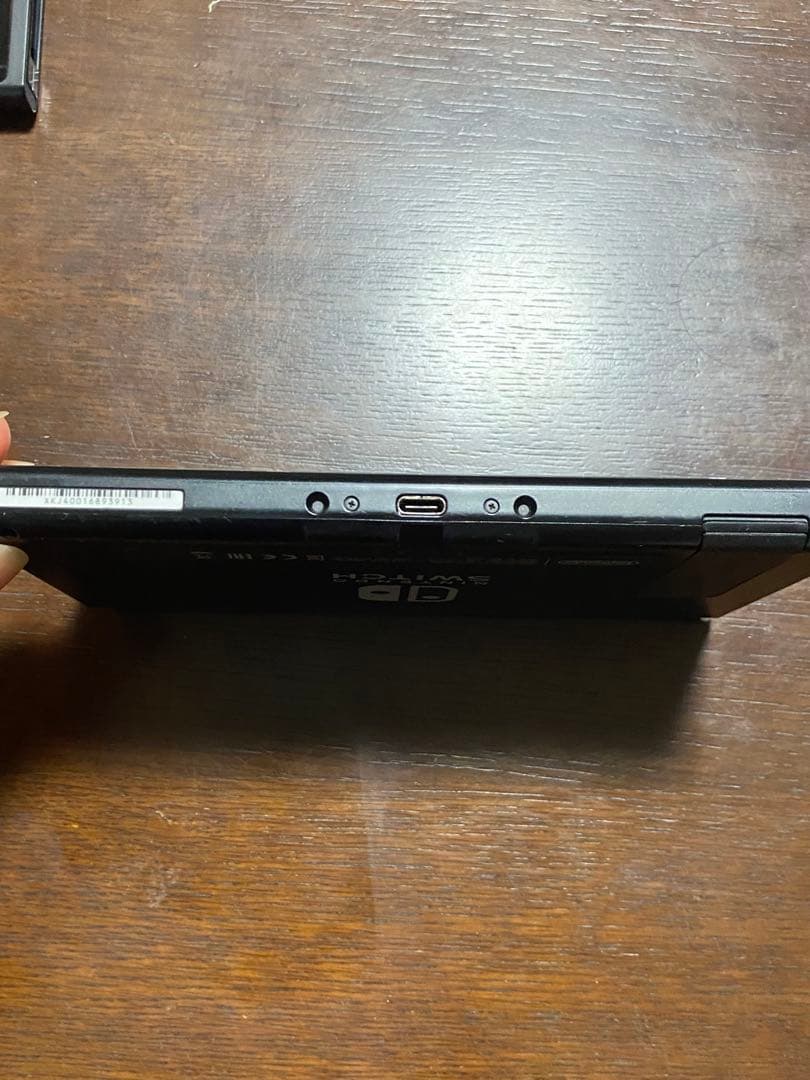 美品　Nintendo Switch 本体　バッテリー強化モデル。