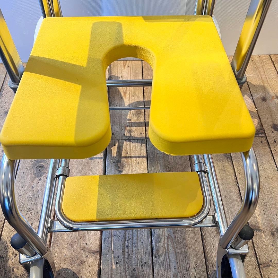 カワムラ　KS2 シャワーキャリー　シャワーチェアー　入浴介助