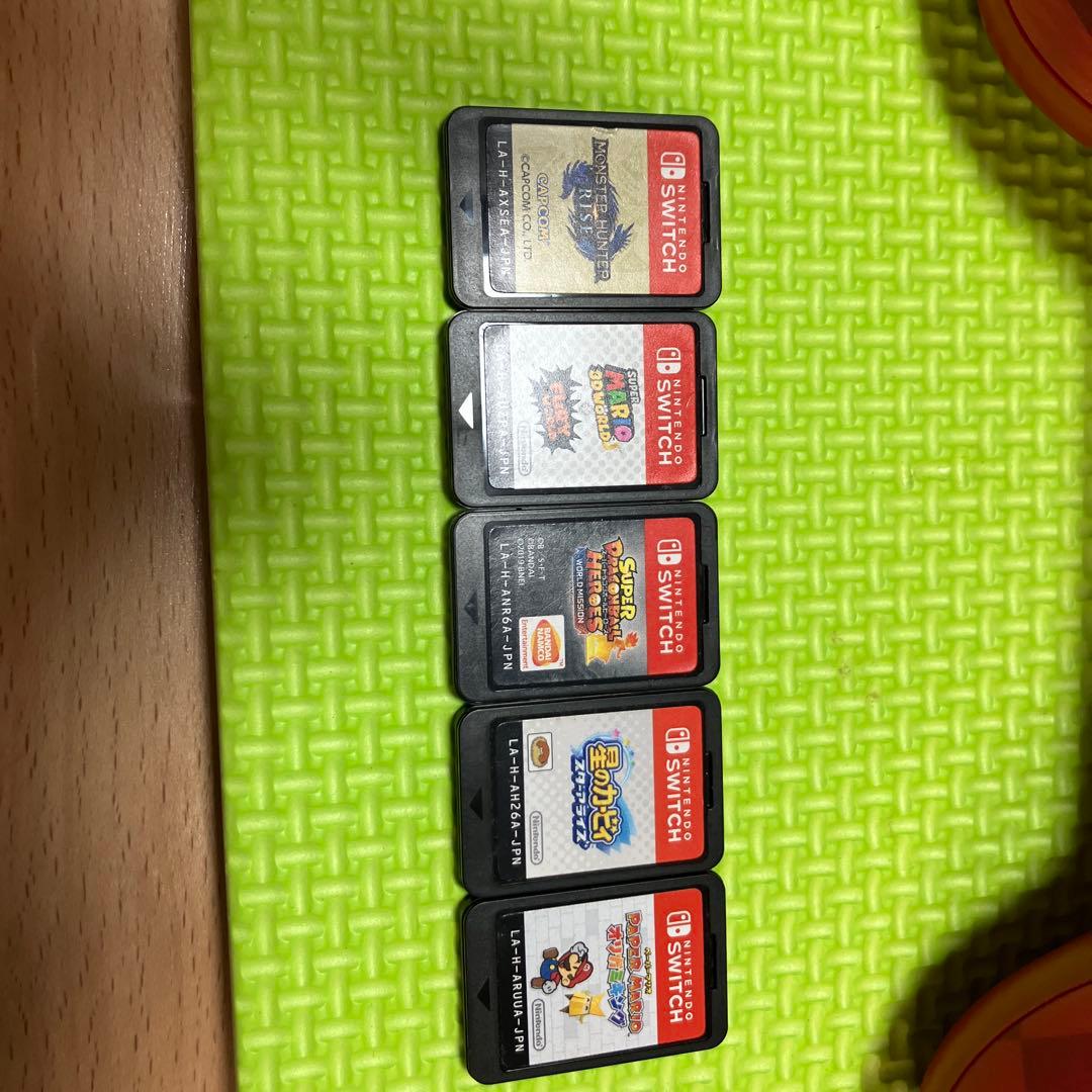 Nintendo Switch Lite 青/赤 本体 + ゲームカード5枚