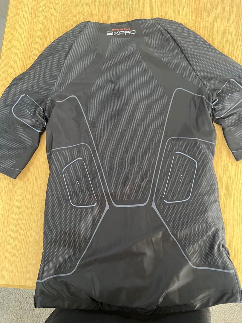 SIXPAD EMSスーツ