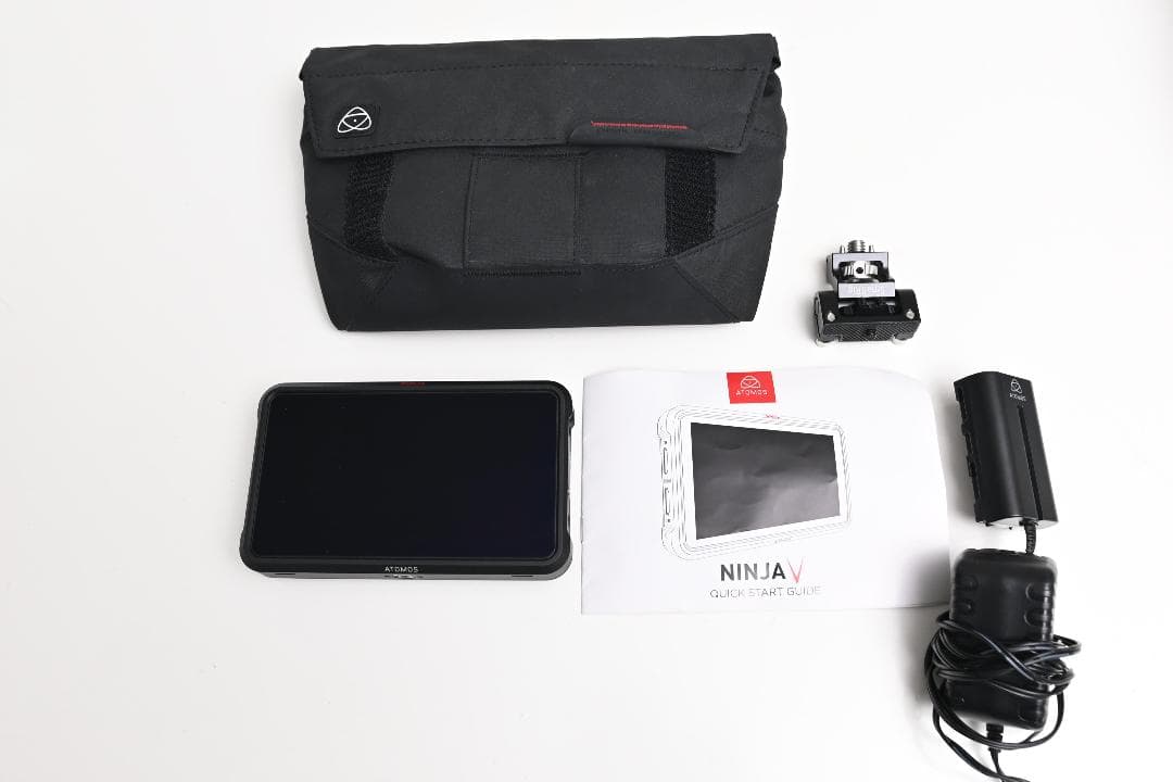 Atomos Ninja V、SONY 2TB SSD、アクセサリーセット