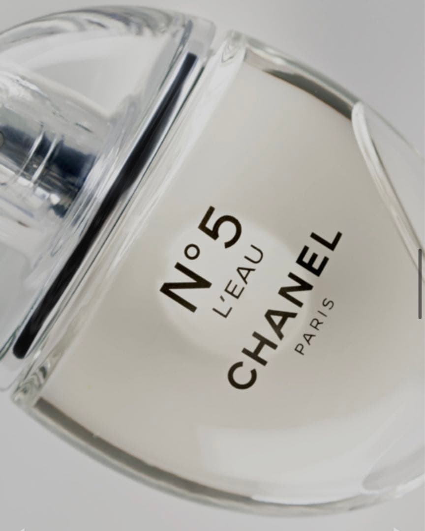 シャネル N°5 ロー オードゥ トワレット D フレグランス ホリデー