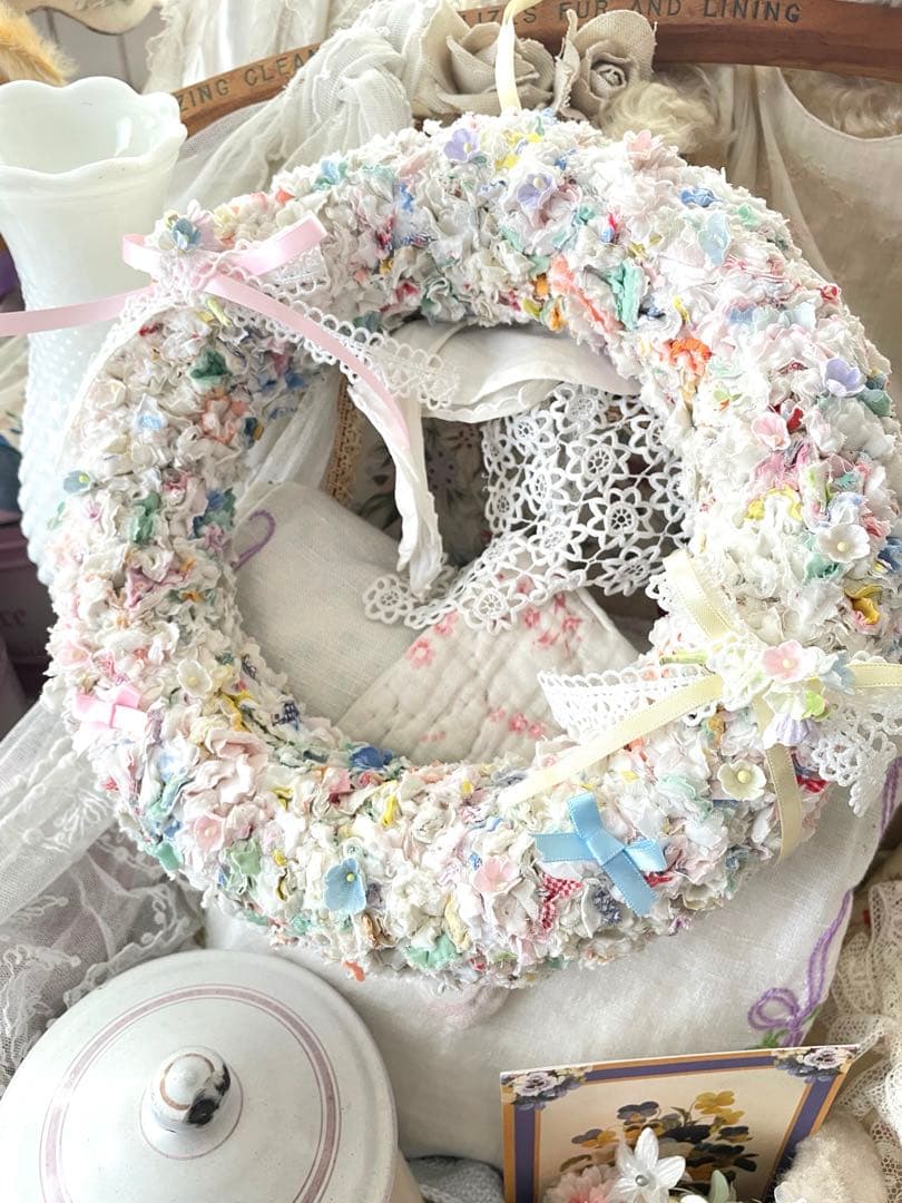 アンティークキルトで贅沢布リース両面♡ 限定１個ハンドメイド·͜· ♡