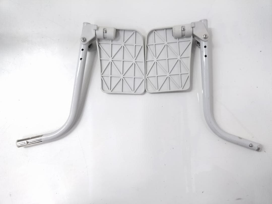 ウチエ 入浴用車椅子 シャワーラク 4輪自在 メッシュ背もたれ ブルー◆