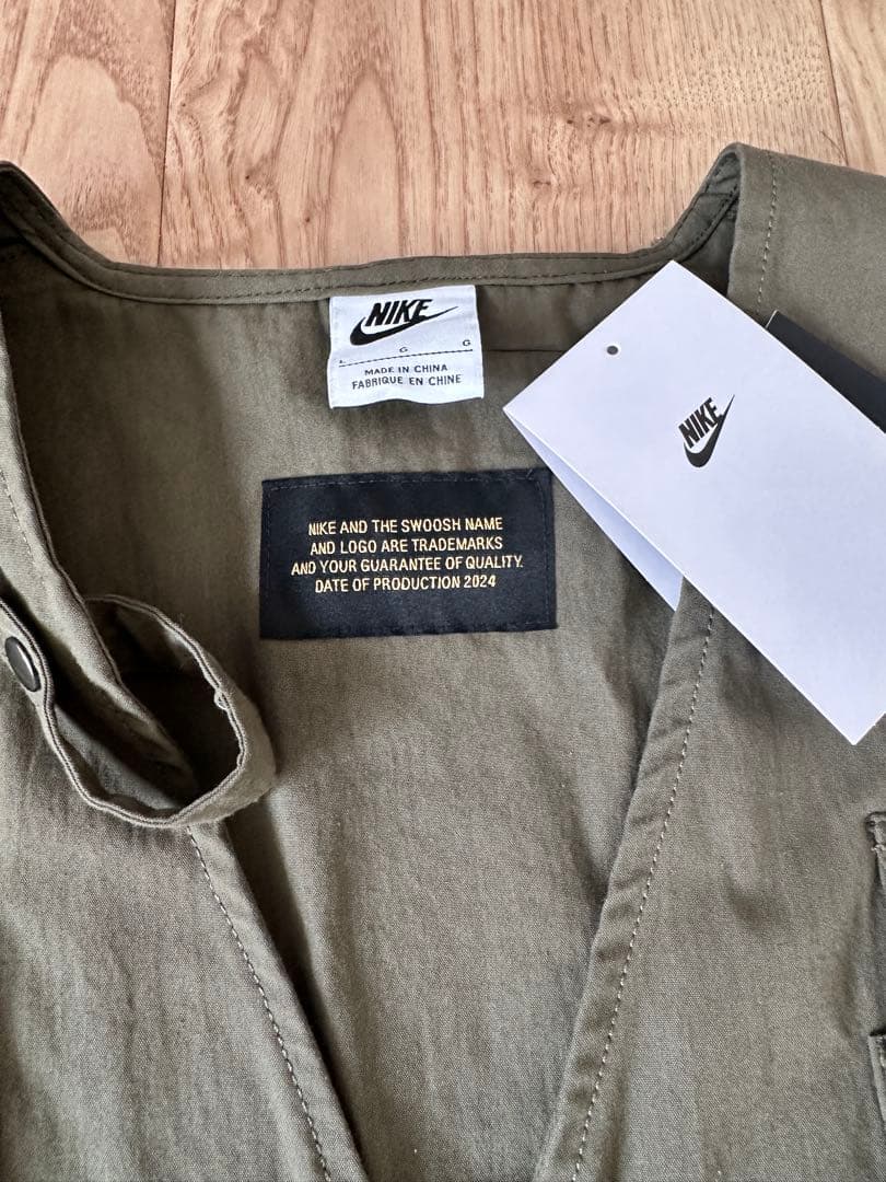 トップス Nike Life Men's Utility Vest