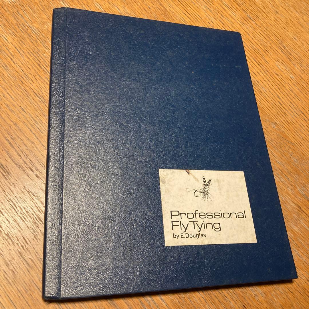 古洋書 Professional Fly Tying, by E.D, 1971
