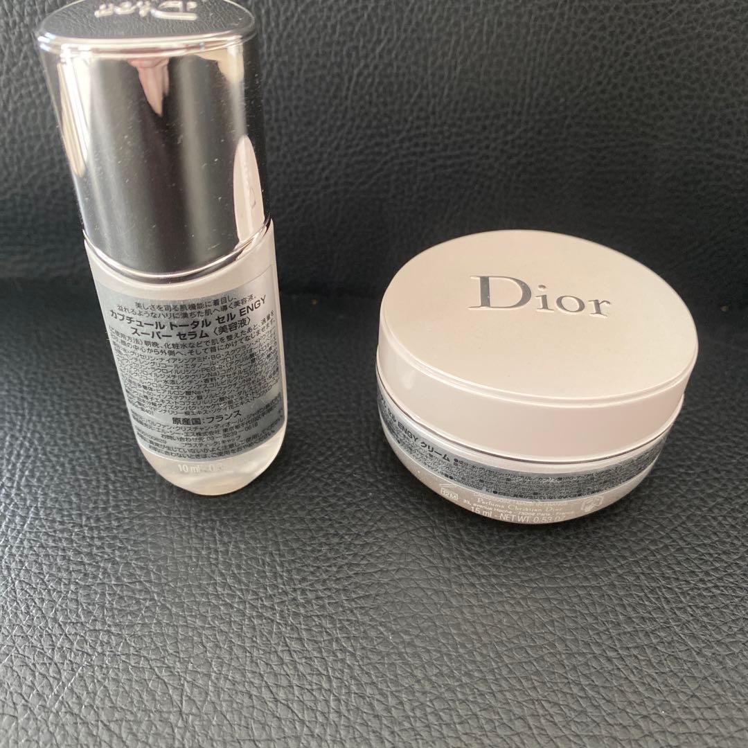 Dior Capture Totale セラム & クリーム セット