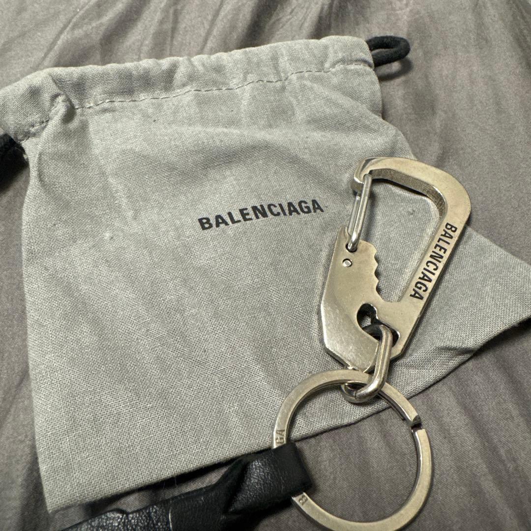 BALENCIAGA NASAコラボ　カラビナ キーホルダー