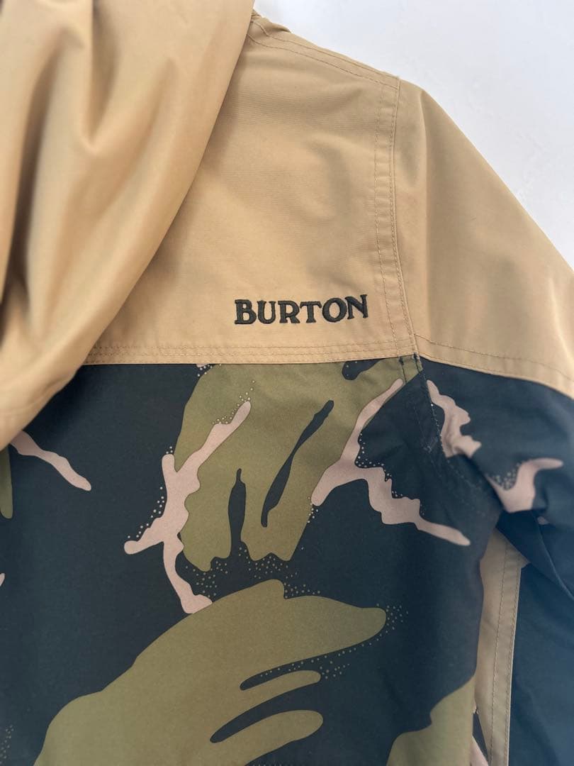 ポカちゃん未使用品！BURTON フード付きジャケット　レディース　キッズ