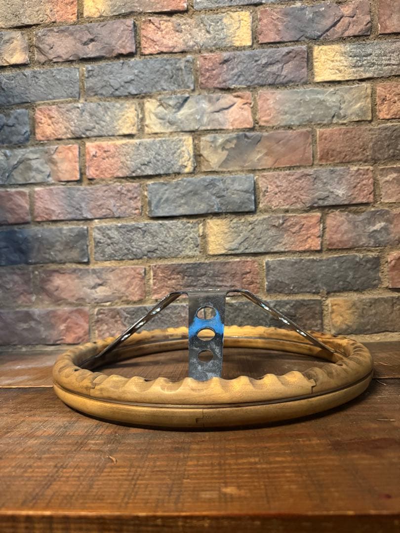 グラント ウッド製 3本スポーク ステアリングホイール