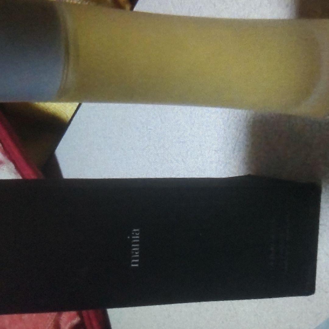 新品未使用アルマーニマニア香水100ml