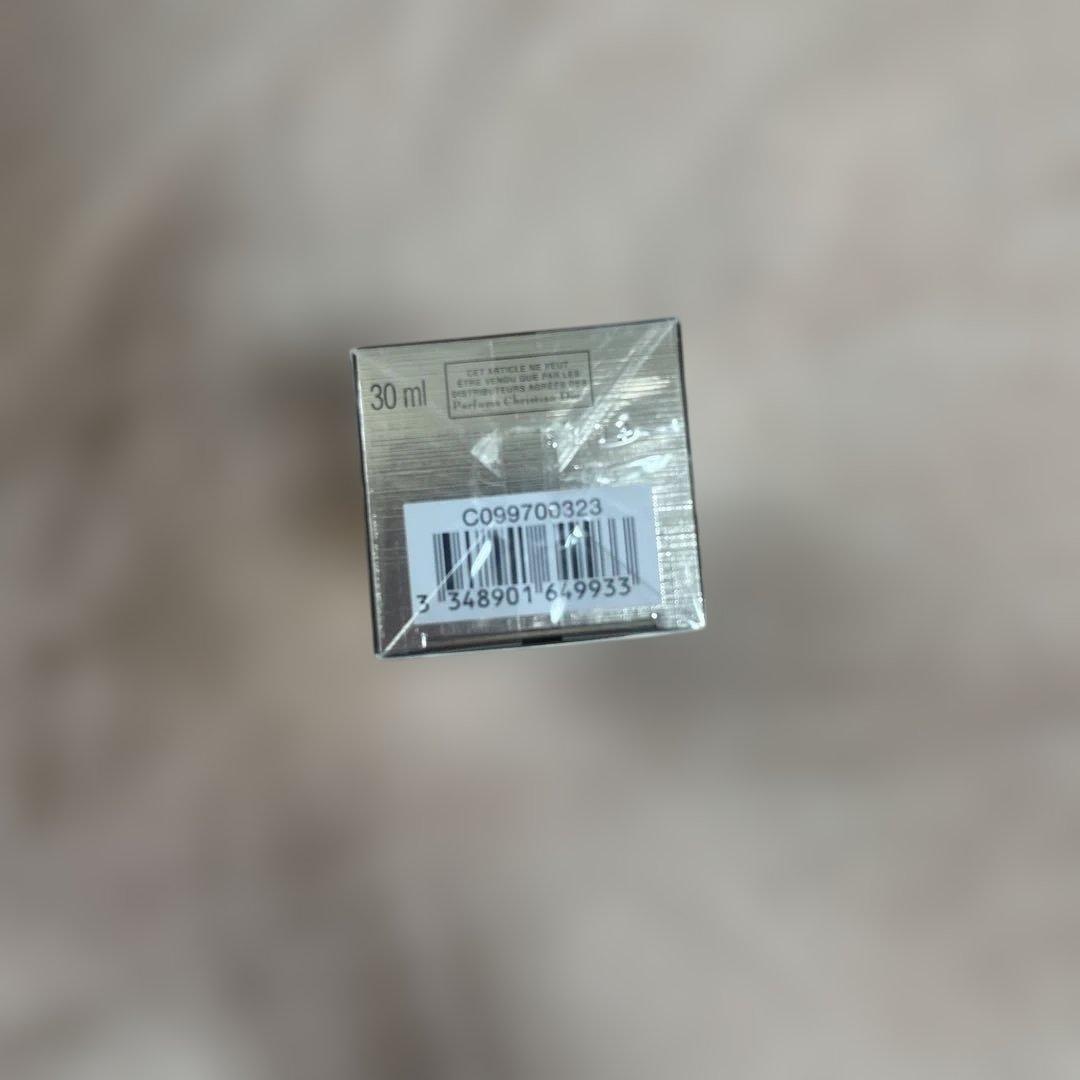 【新品】Dior Prestige UV LeProtecteur 30ml