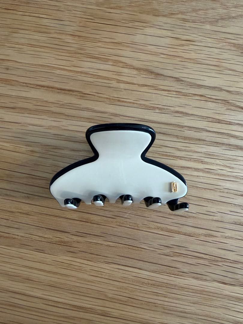 ALEXANDRE DE PARIS LISERAI S クリップ