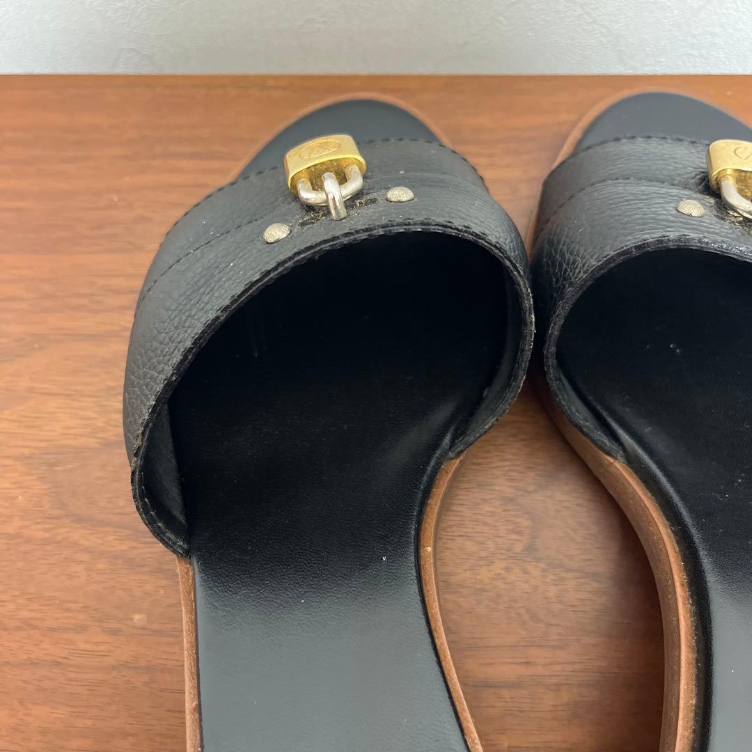 ルイヴィトン　黒　ミュール