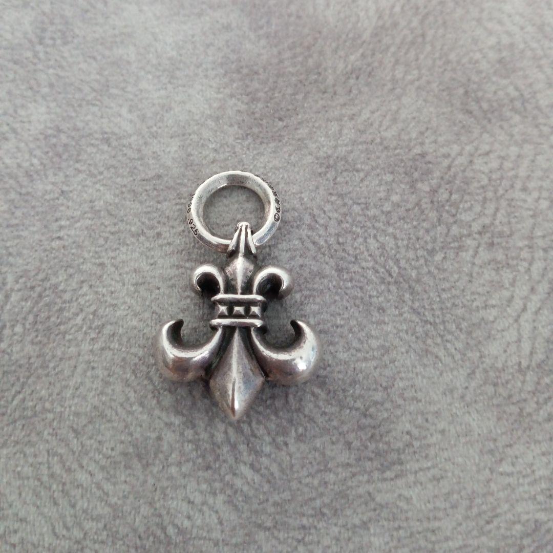 シルバー フルール・ド・リス キーホルダー