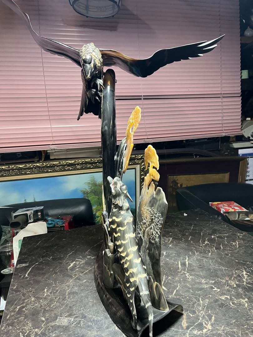 中国芸術、中国彫刻、水牛のツノ彫刻 鷹と虎の水牛のツノ彫刻、中国美術 貴重美術