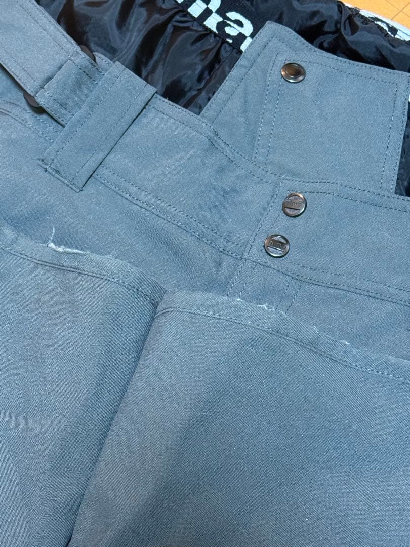 スノボードウェア（上下セット）