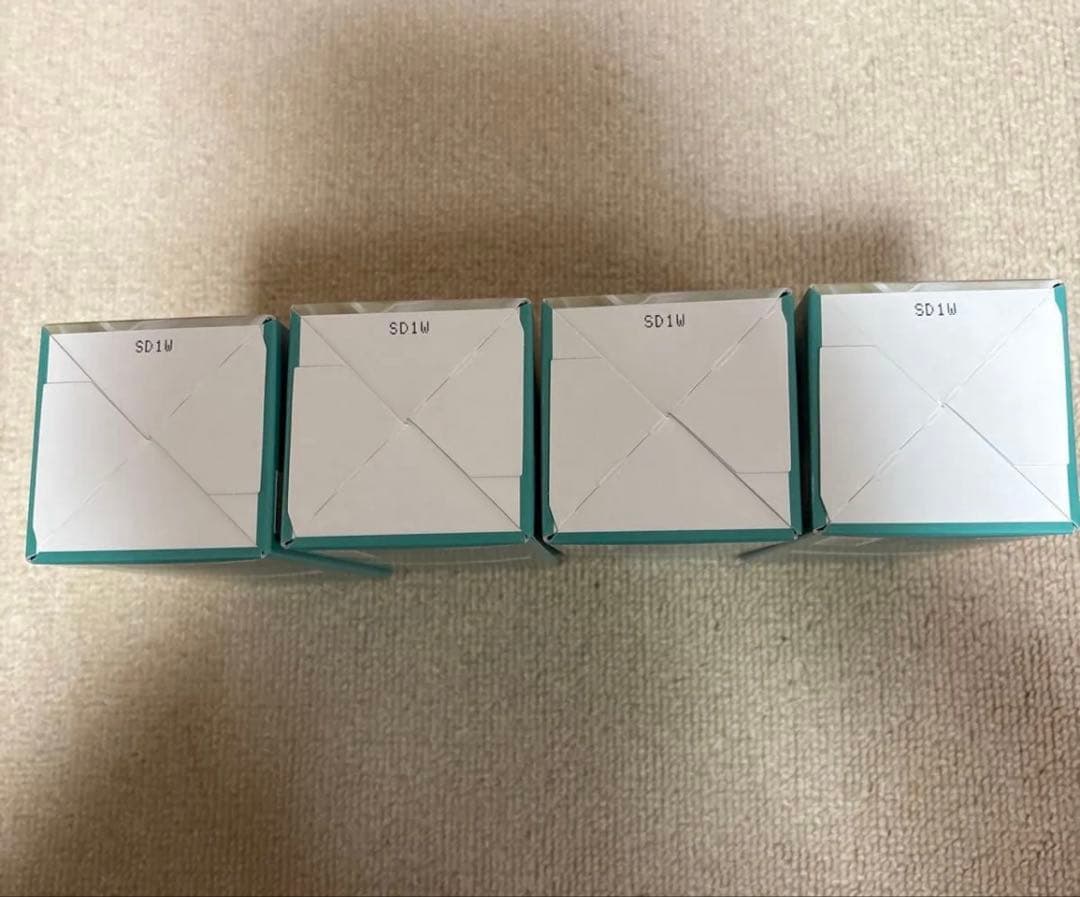 新品未使用未開封　利尻昆布　白髪用　利尻カラークリーム　ダークブラウン4個セット