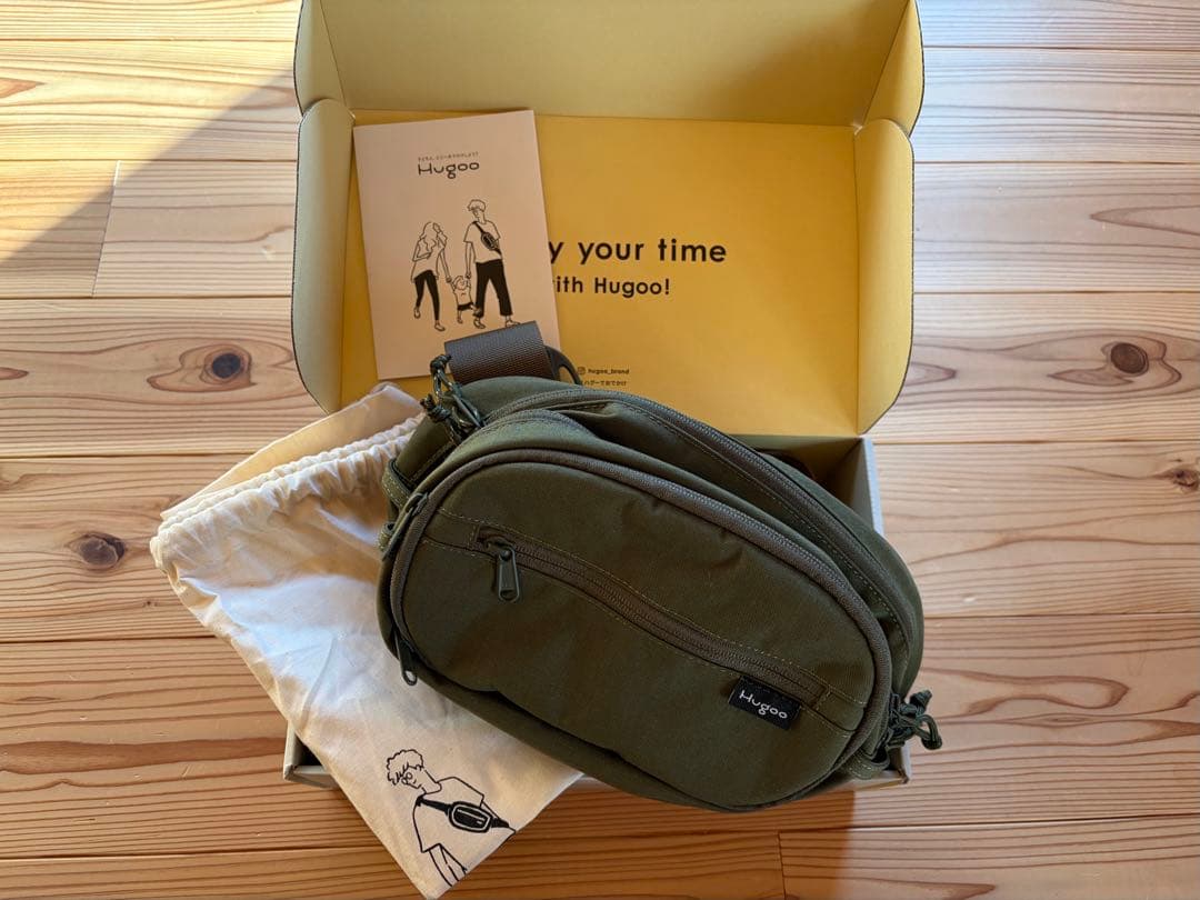 Hugoo ショルダーバッグ カーキ