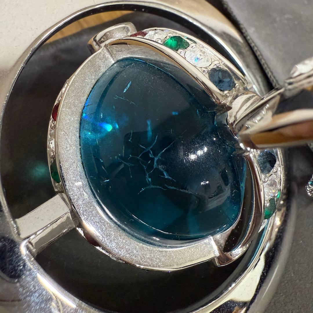 2018年限定ジャイアントオーブネックレス