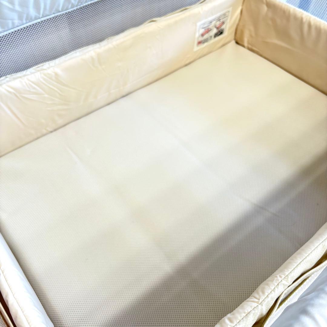 ココネルエアーAB ホワイトグレー