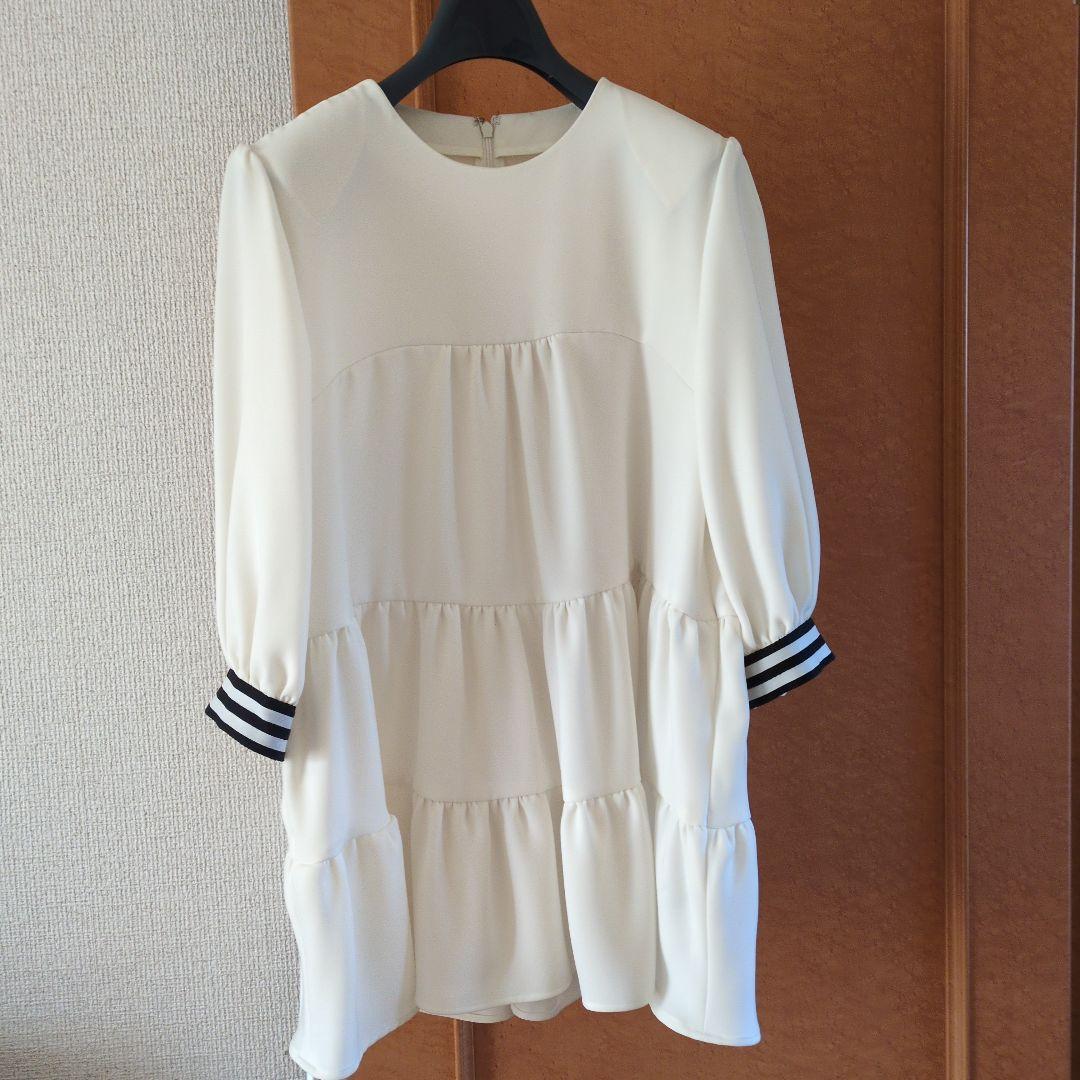 うさこ☆　BORDERS at BALCONY ツイルティアードブラウス