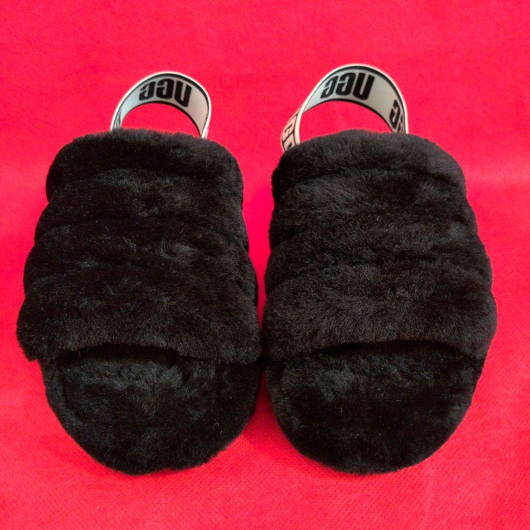 【未使用】UGGファーサンダル FLUFF YEAH SLIDE✨️モコモコ✨️