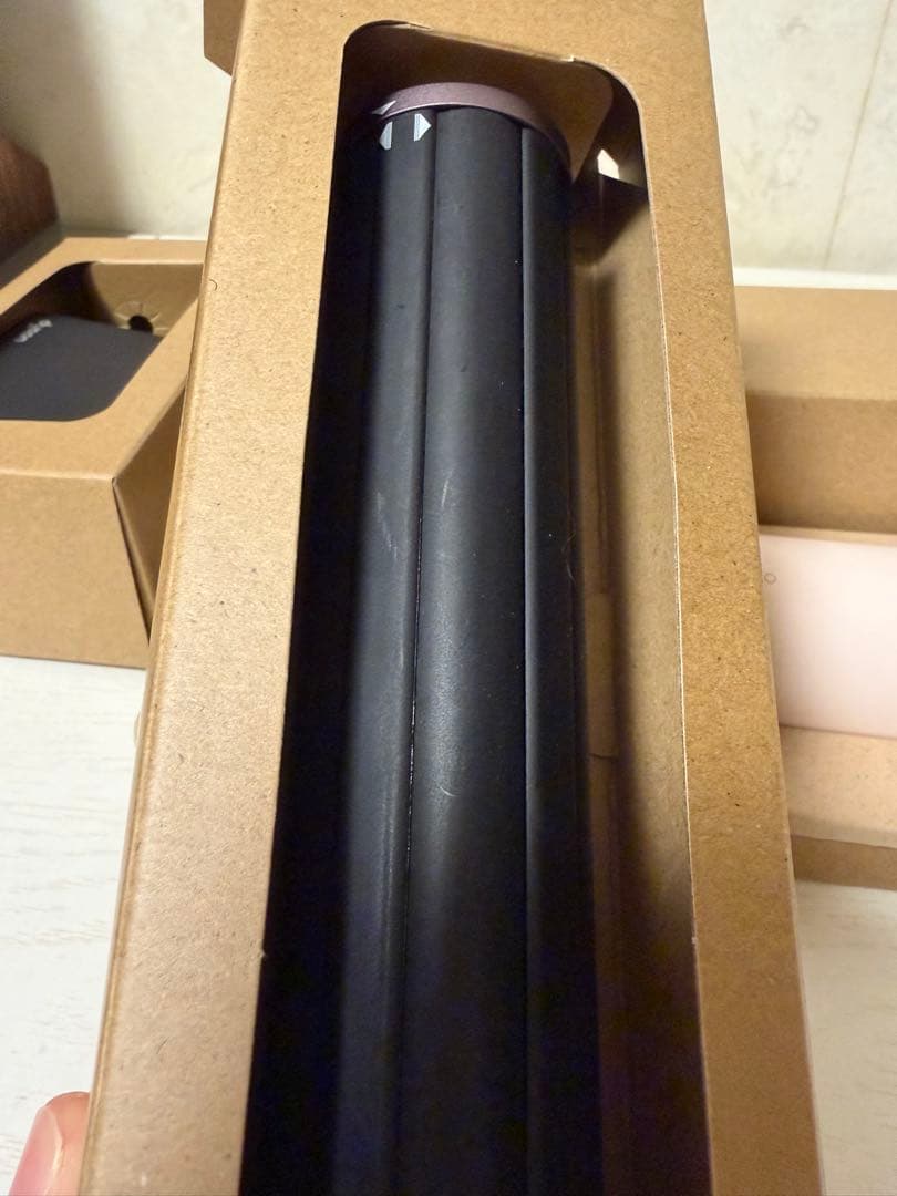 美品☆保証期間内☆ダイソンヘアスタイラーエアラップHS05