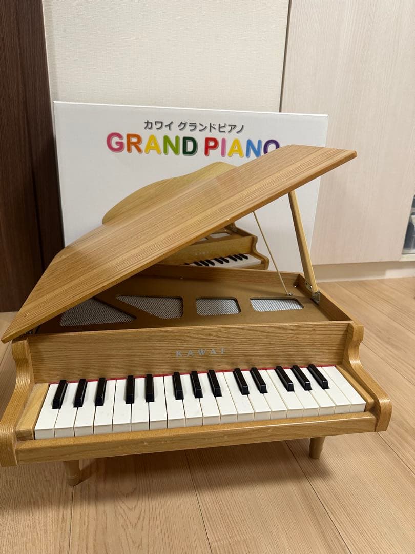 KAWAI グランドピアノ ナチュラル　品番1144