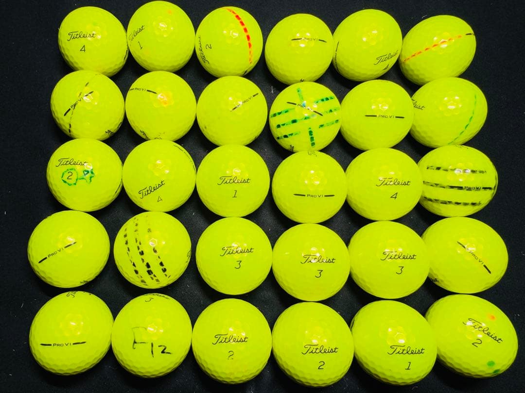 最新 タイトリストPRO V1 2025年モデル 30個　　イエロー