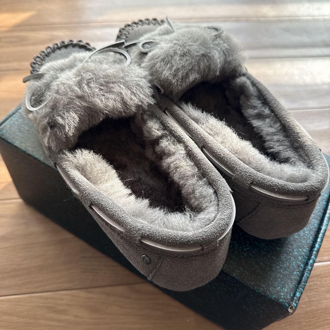 新品＊ EMU グレー Charcoal スエード ファー モカシン 完売カラー