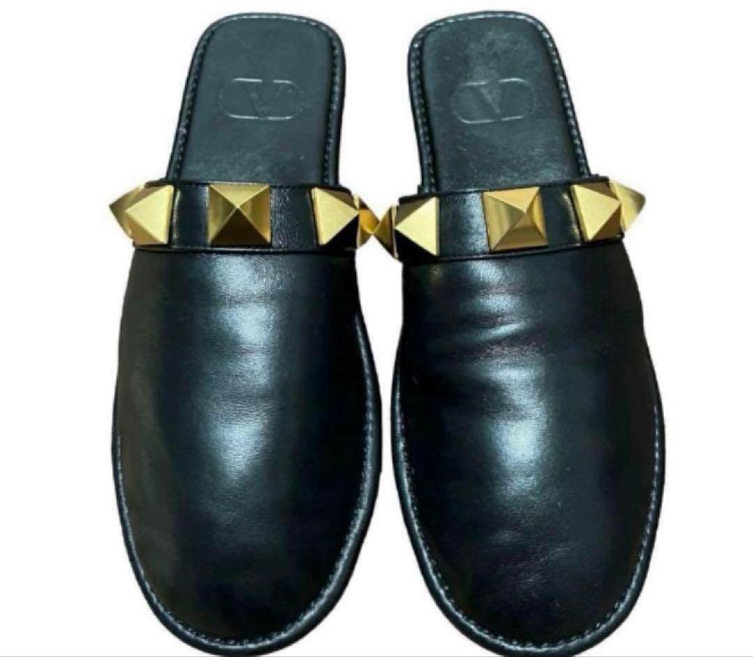 希少　VALENTINO GARAVANI レザーサンダル ゴールドスタッズ