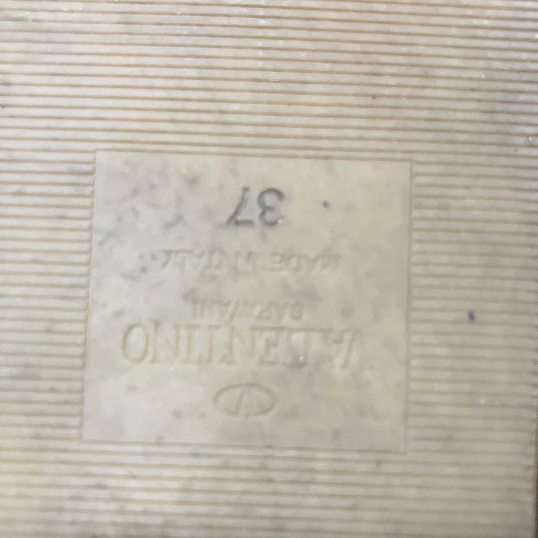 希少　VALENTINO GARAVANI レザーサンダル ゴールドスタッズ