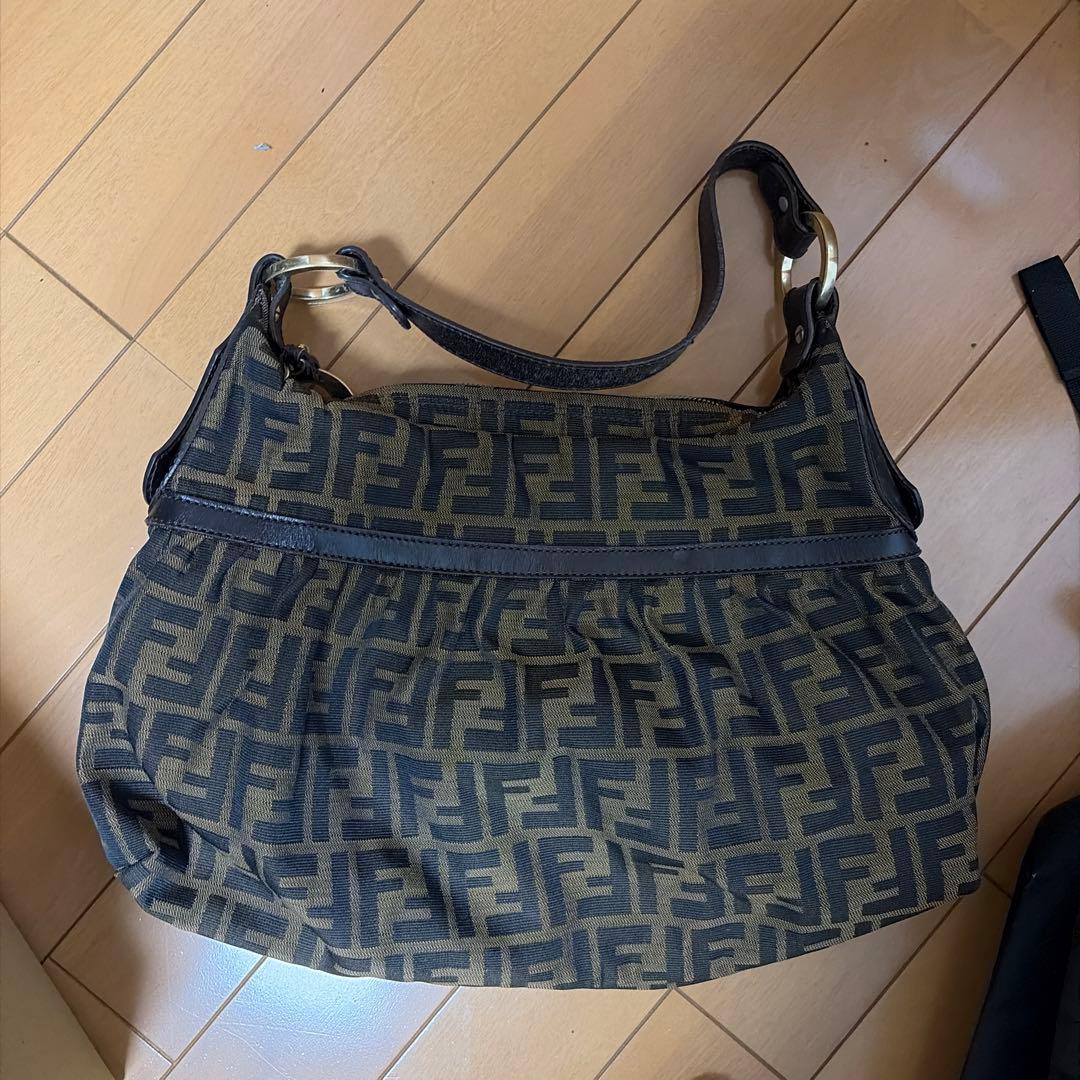 フェンディ シェフバッグ ショルダーバッグ ズッカ キャンバス 肩掛け