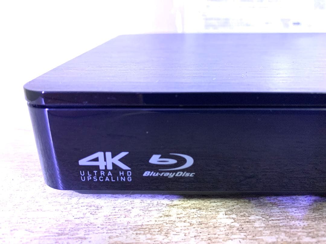 4K対応のPanasonic BRプレーヤー DMP-BDT180 2022年製