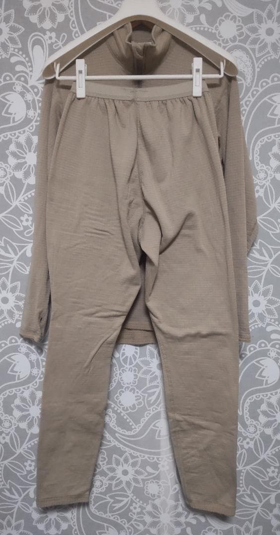 セット/ 米軍 ECWCS ポーラテック L2 プルオーバー+ロングパンツ SR