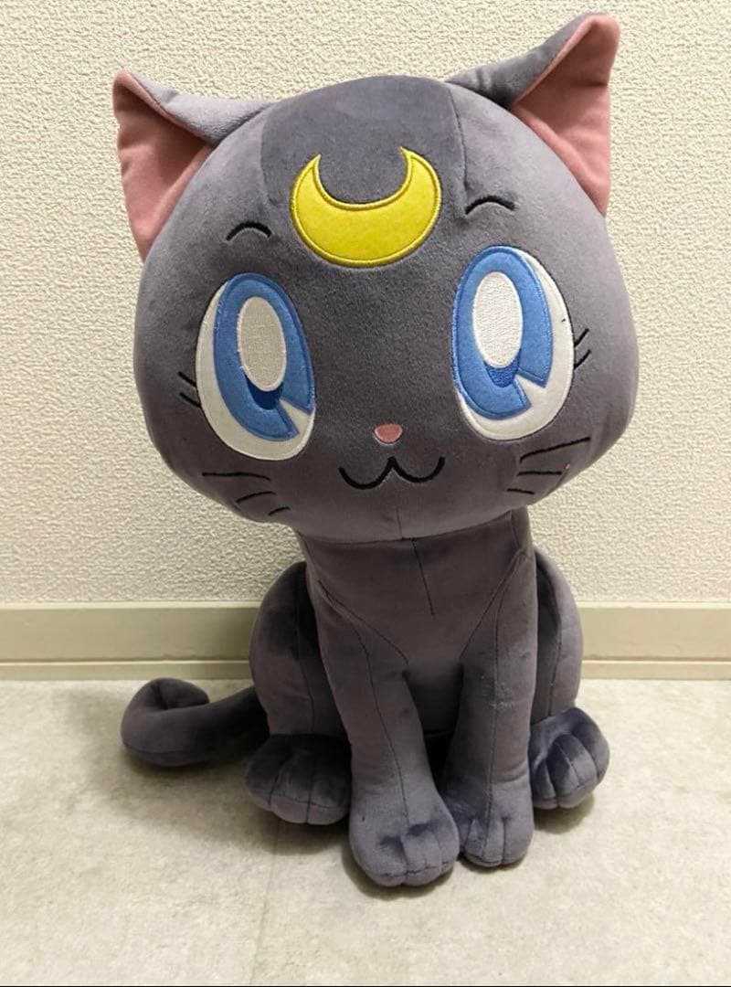 めちゃでかぬいぐるみ　ルナ　劇場版美少女戦士セーラームーンEternal